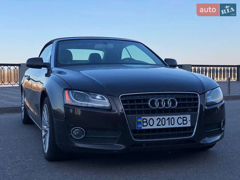 Кабриолет Audi A5 2011 в Киеве