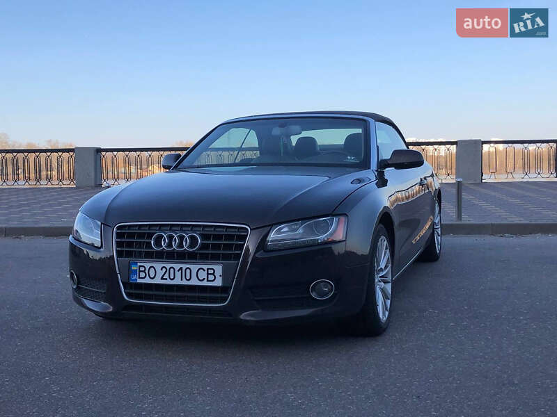 Кабриолет Audi A5 2011 в Киеве