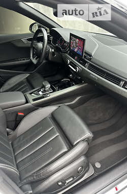 Лифтбек Audi A5 2022 в Львове