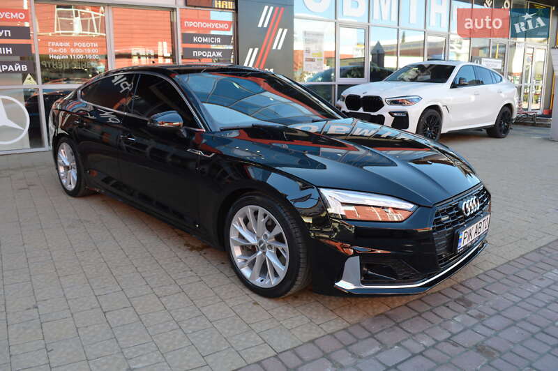 Лифтбек Audi A5 2020 в Львове