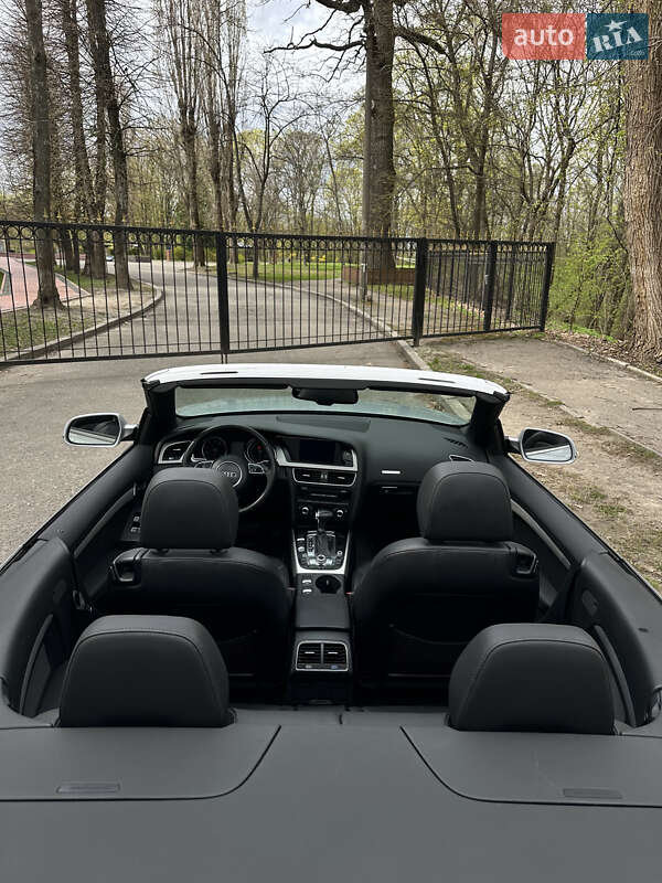 Кабриолет Audi A5 2013 в Киеве