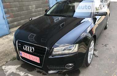 Купе Audi A5 2009 в Березному