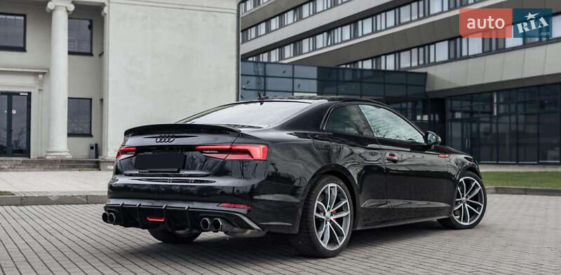 Купе Audi A5 2017 в Киеве
