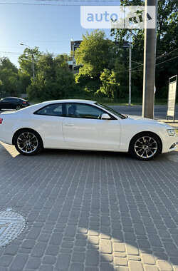 Купе Audi A5 2011 в Киеве