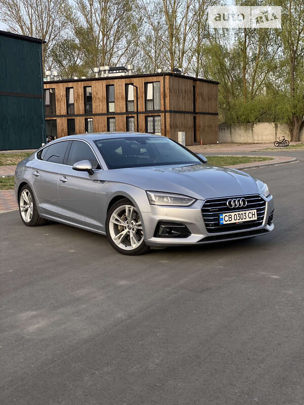 Купе Audi A5 2017 в Киеве фото 3 Купе Audi A5 2017 в Киеве