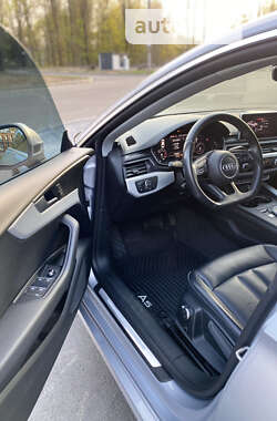 Купе Audi A5 2017 в Киеве