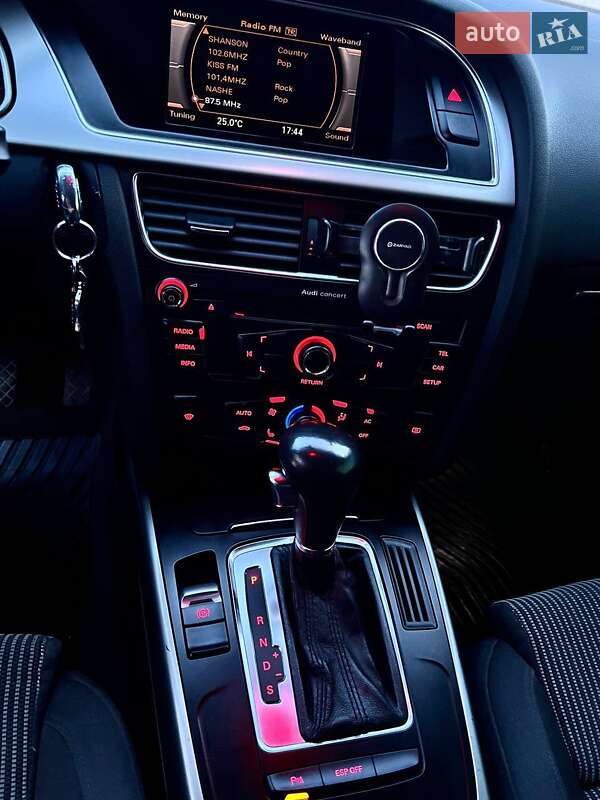 Купе Audi A5 2008 в Тыврове