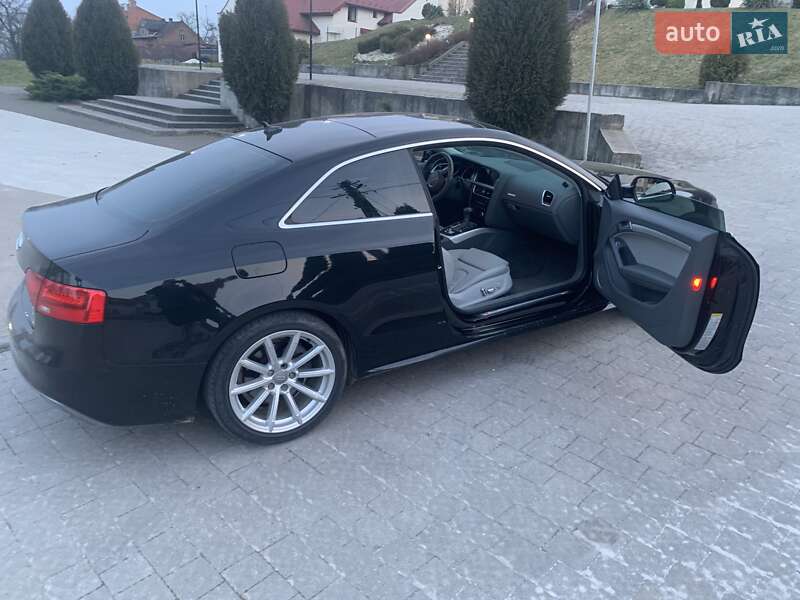 Купе Audi A5 2014 в Львове
