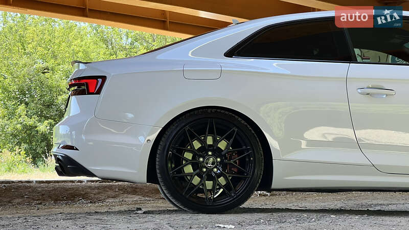 Купе Audi A5 2017 в Киеве