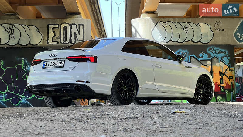 Купе Audi A5 2017 в Киеве