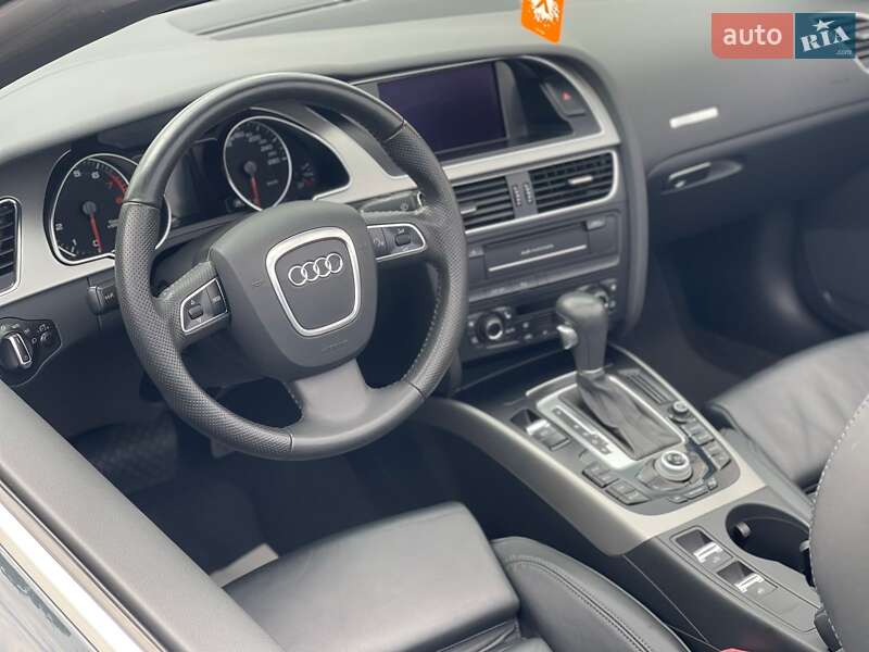 Кабріолет Audi A5 2011 в Ужгороді