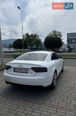 Купе Audi A5 2011 в 