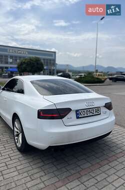 Купе Audi A5 2011 в 