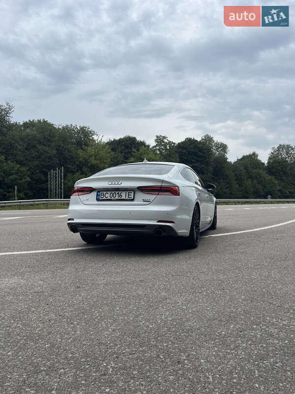 Купе Audi A5 2017 в Новому Калинові