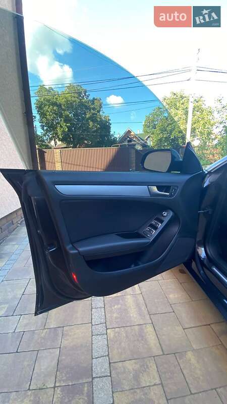 Купе Audi A5 2013 в Чернівцях