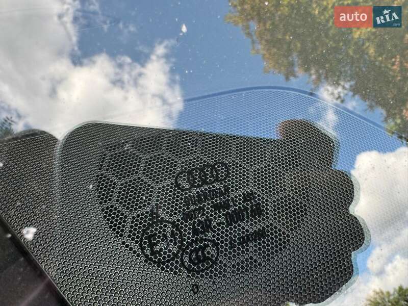 Кабриолет Audi A5 2011 в Киеве фото 26 Кабриолет Audi A5 2011 в Киеве