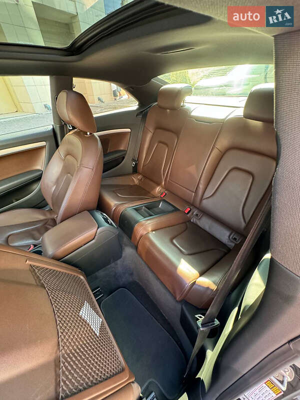 Купе Audi A5 2013 в Києві