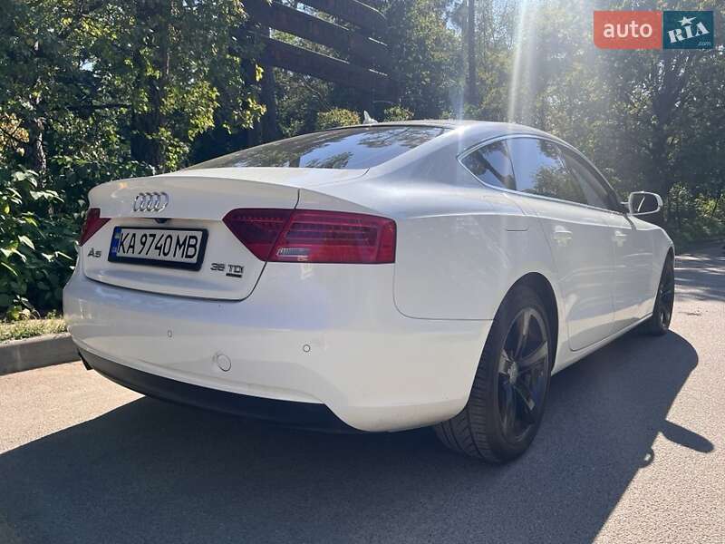 Купе Audi A5 2014 в Киеве