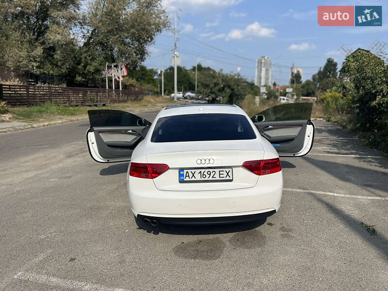 Купе Audi A5 2014 в Киеве