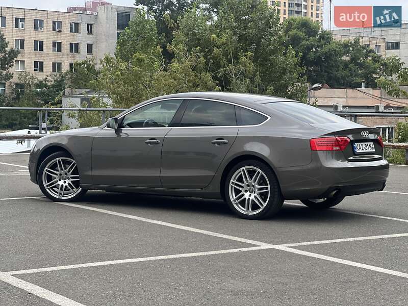 Купе Audi A5 2012 в Києві