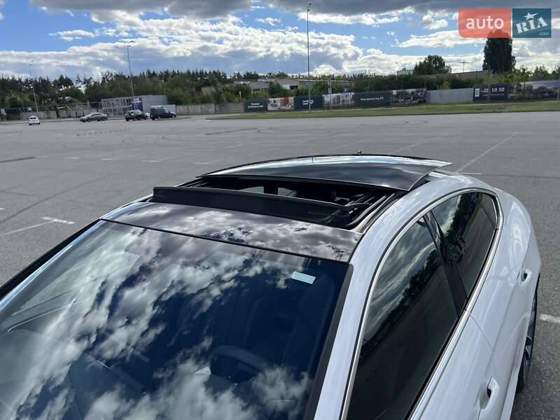 Лифтбек Audi A5 2022 в Киеве