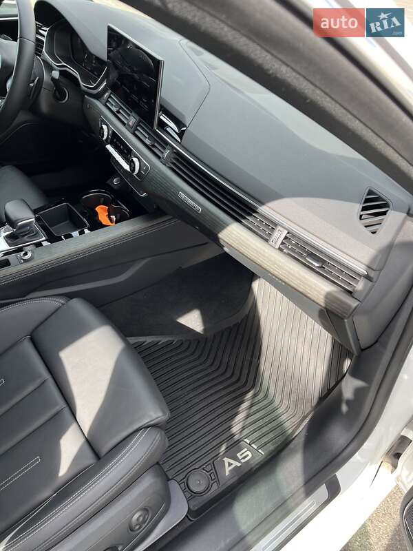 Лифтбек Audi A5 2022 в Киеве