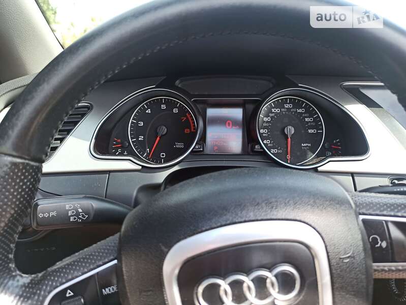 Кабріолет Audi A5 2011 в Львові