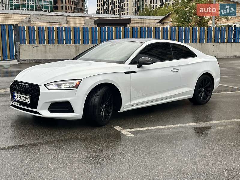 Купе Audi A5 2018 в Киеве