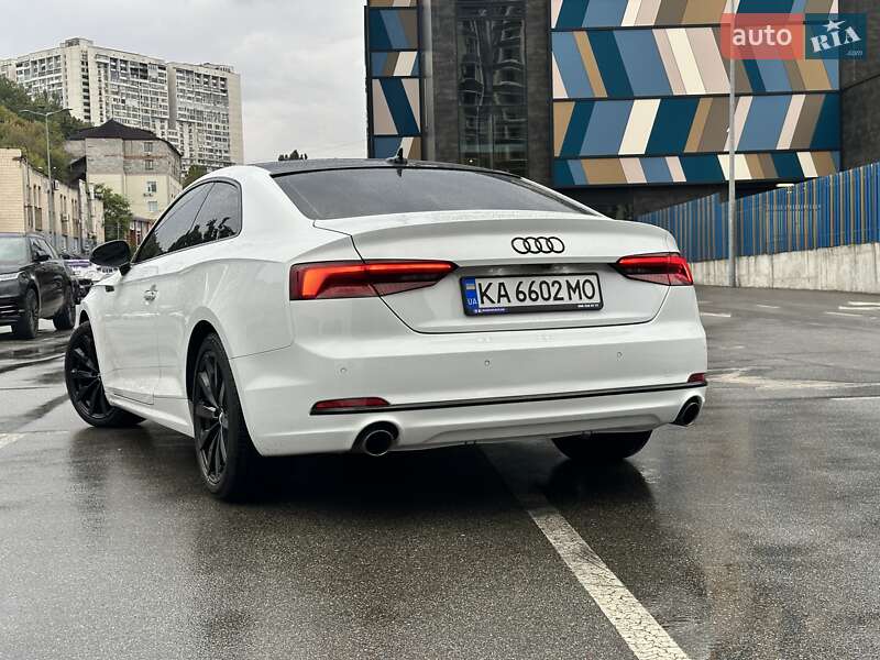 Купе Audi A5 2018 в Киеве