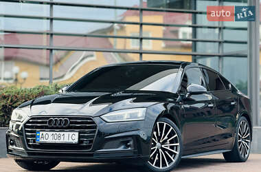 Купе Audi A5 2019 в 