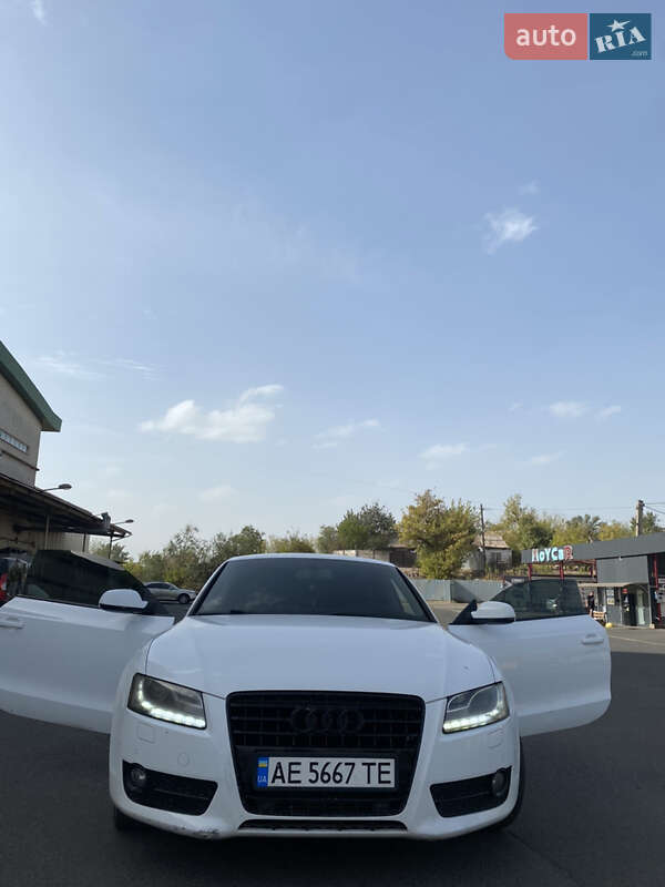 Купе Audi A5 2011 в Кривом Роге