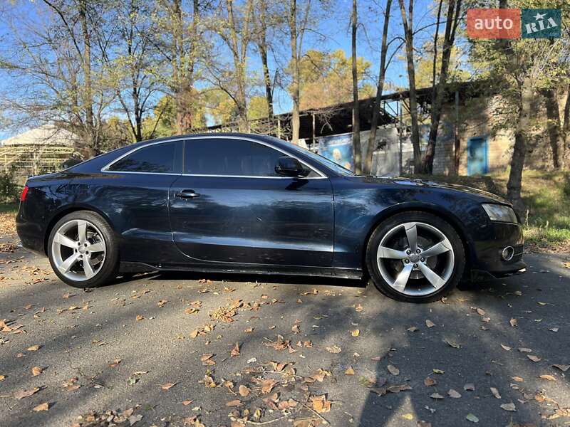Купе Audi A5 2008 в Киеве фото 5 Купе Audi A5 2008 в Киеве