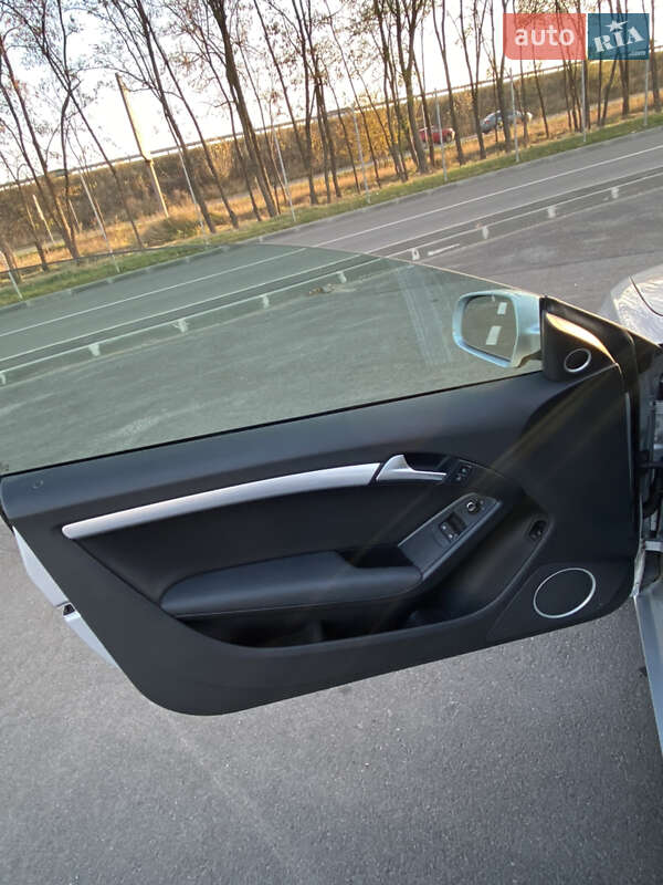 Купе Audi A5 2011 в Днепре