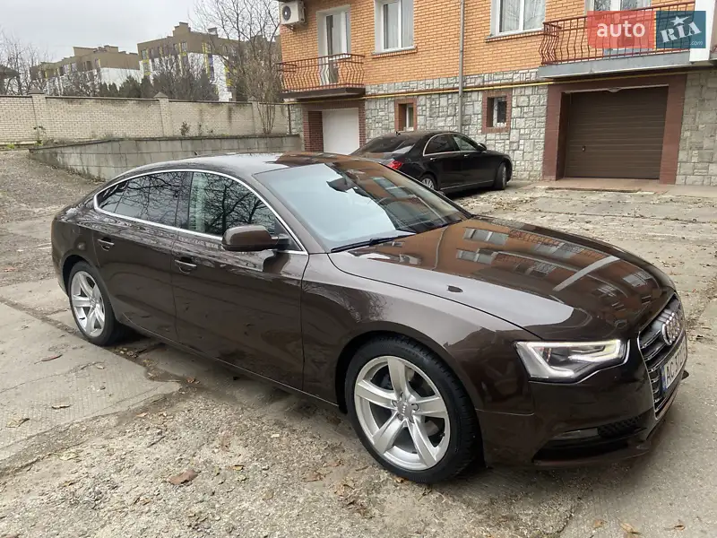 Купе Audi A5 2016 в 
