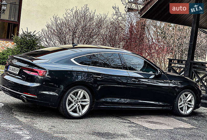 Купе Audi A5 2019 в Киеве