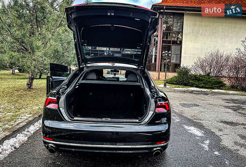 Купе Audi A5 2019 в Киеве