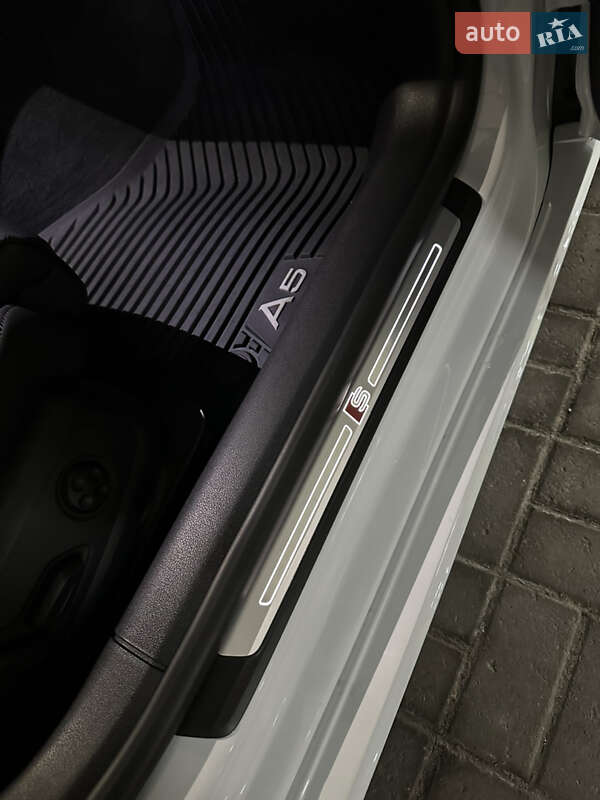 Лифтбек Audi A5 2022 в Киеве