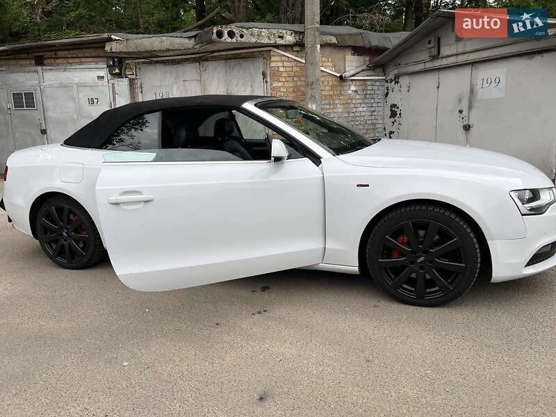 Кабриолет Audi A5 2012 в Житомире