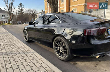 Купе Audi A5 2010 в Луцьку