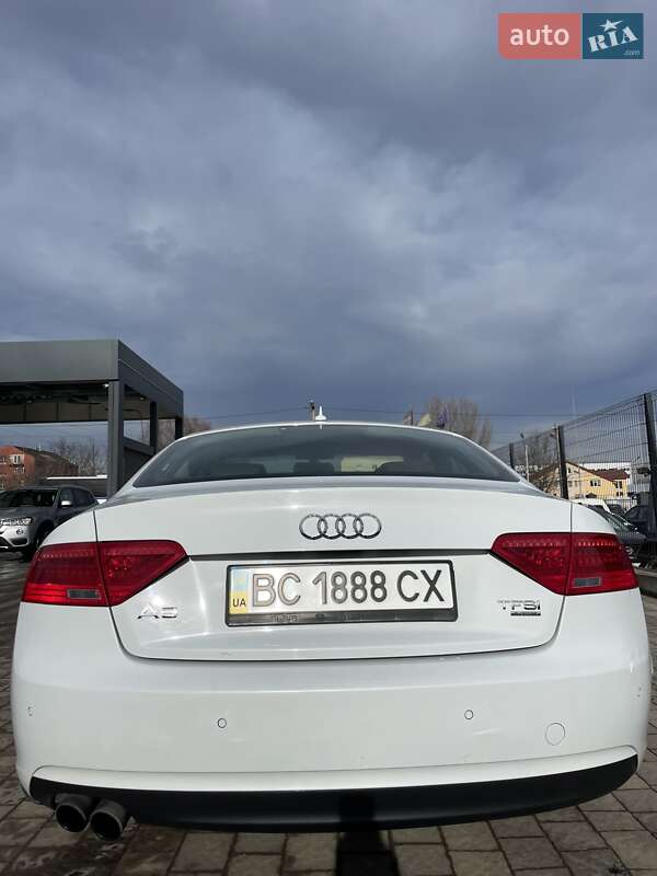 Купе Audi A5 2012 в Львові