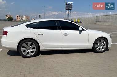 Купе Audi A5 2011 в 