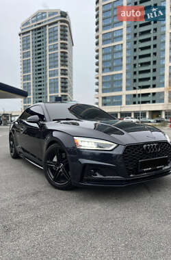 Купе Audi A5 2017 в 