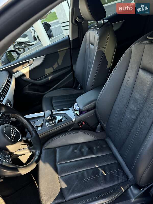 Купе Audi A5 2018 в Киеве