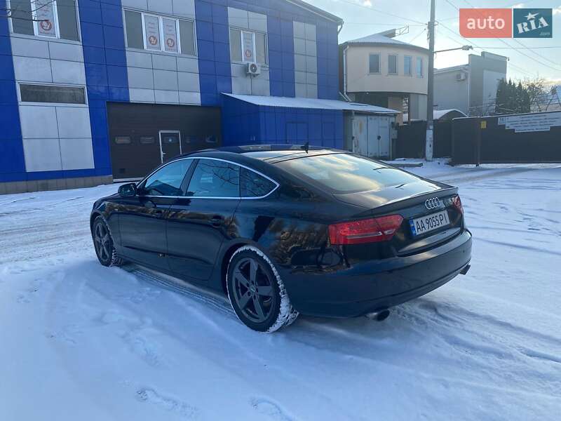 Купе Audi A5 2011 в Києві