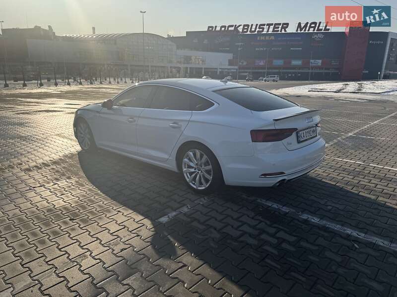 Купе Audi A5 2017 в Киеве