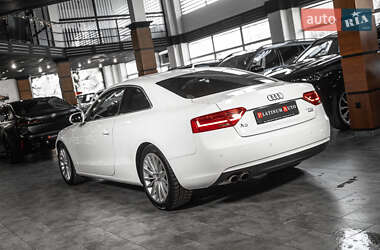 Купе Audi A5 2011 в 