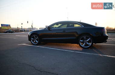 Купе Audi A5 2011 в 