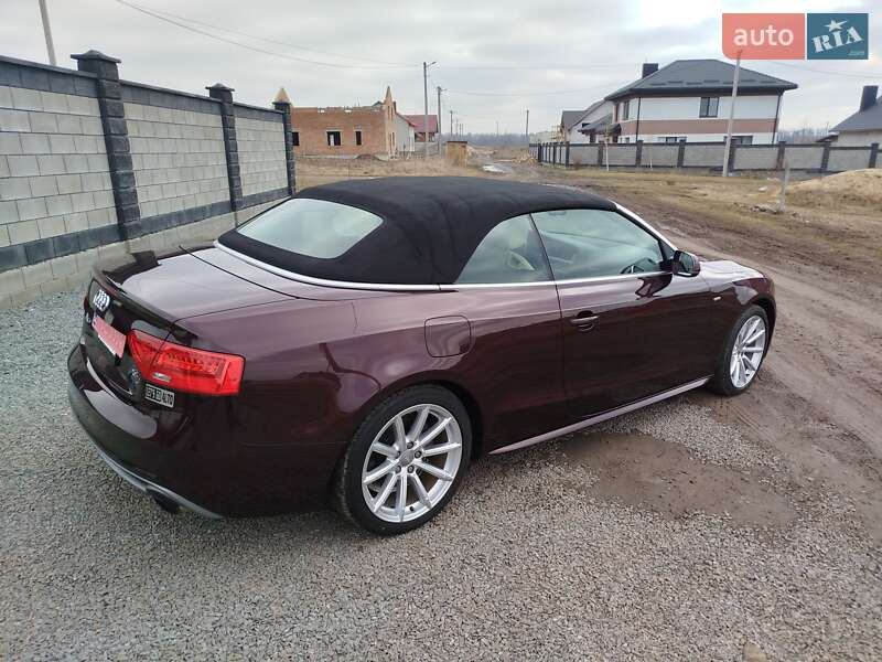 Кабриолет Audi A5 2015 в Ровно