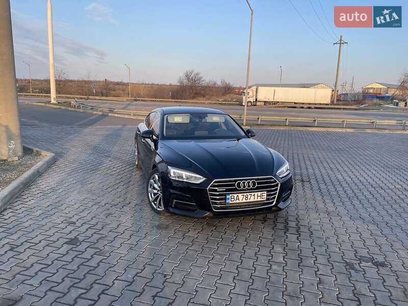 Купе Audi A5 2018 в Первомайську
