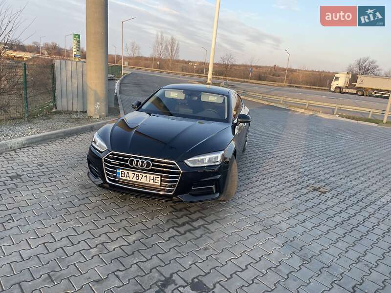 Купе Audi A5 2018 в Первомайську